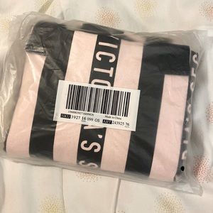 Victoria’s Secret large weekender bag